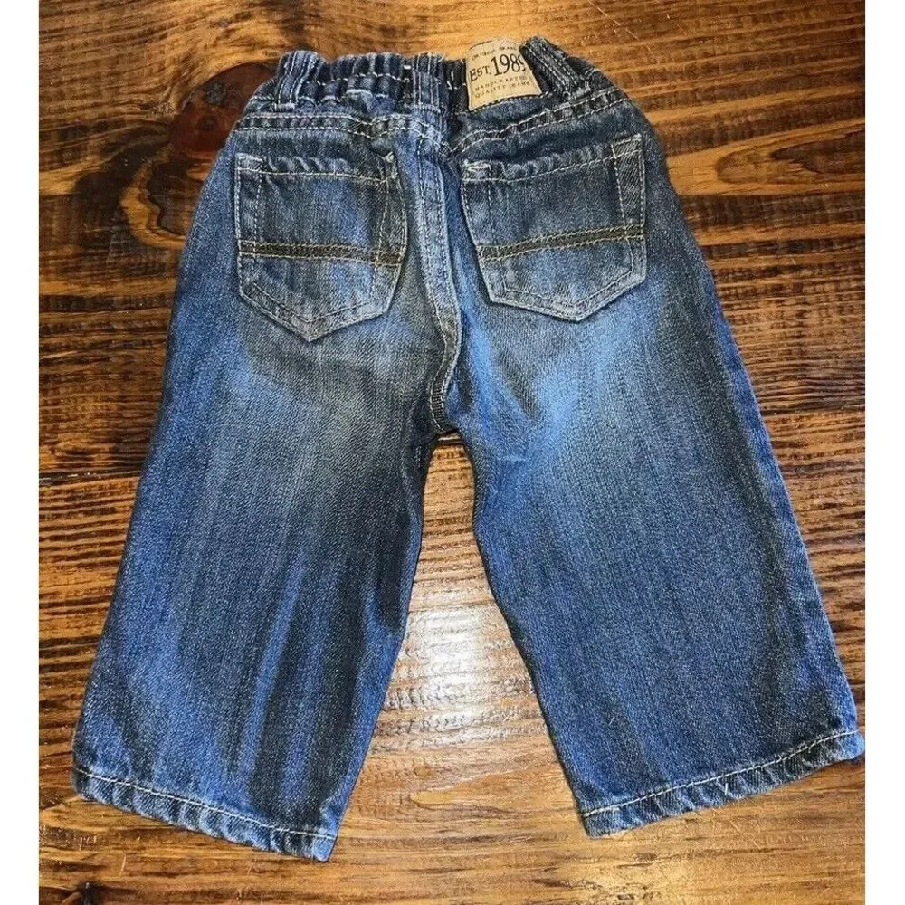 Preowned- The Childrens Place Straight‎ Fit Denim Jeans Kids (Size 9-12 Months)